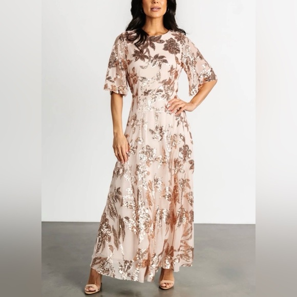 Baltic Born Dresses & Skirts - NWT Baltic Born Lucy Maxi Dress in Sequin Floral Blush Pink and Gold Size S
